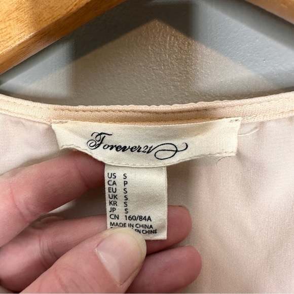 Forever 21 Y2K sequin tshirt - Picture 3 of 5